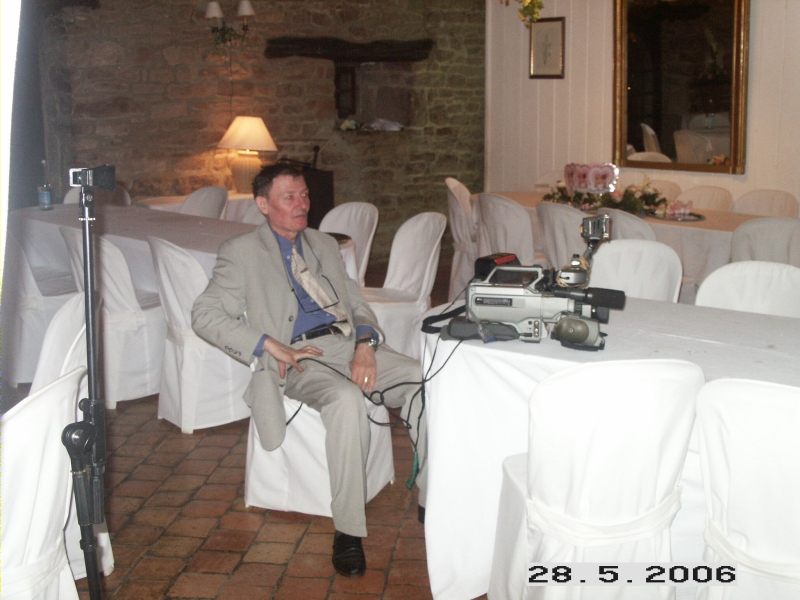 Yves Le Vally, Vid&eacute;aste